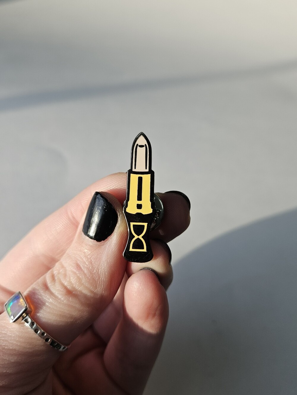 Nude Lipstick Shaped Black And Yellow Enamel Pin